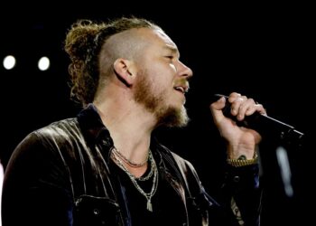 Brandon Lake, Chris Tomlin to Lead Worship During Charlie Kirk Memorial Event