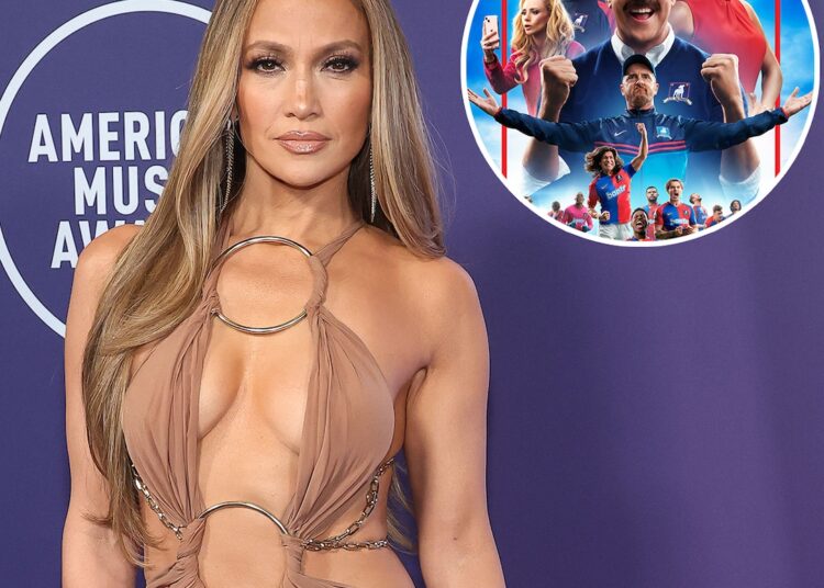 Brett Goldstein Was Jennifer Lopez’s Best Kiss