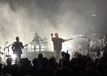 Elbow performs Sunday night, Oct. 5 at the Royal Oak Music Theatre (Photo by Gary Graff)