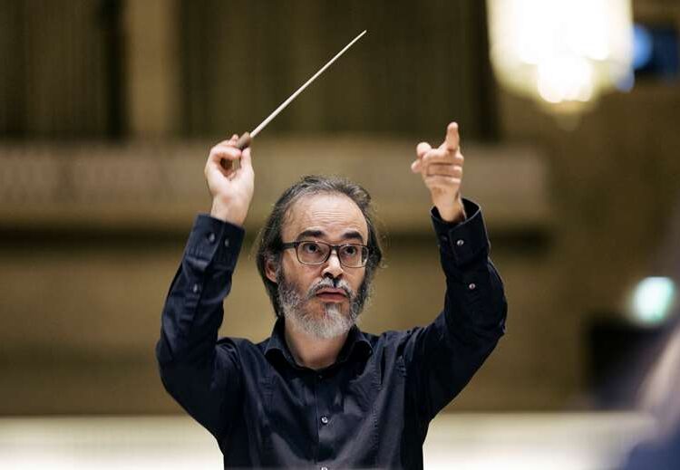 Ilan Volkov: 'I have worked with the orchestra for a long time now and we have shared many great musical experiences. Each concert is an immense privilege' © Astrid Ackermann