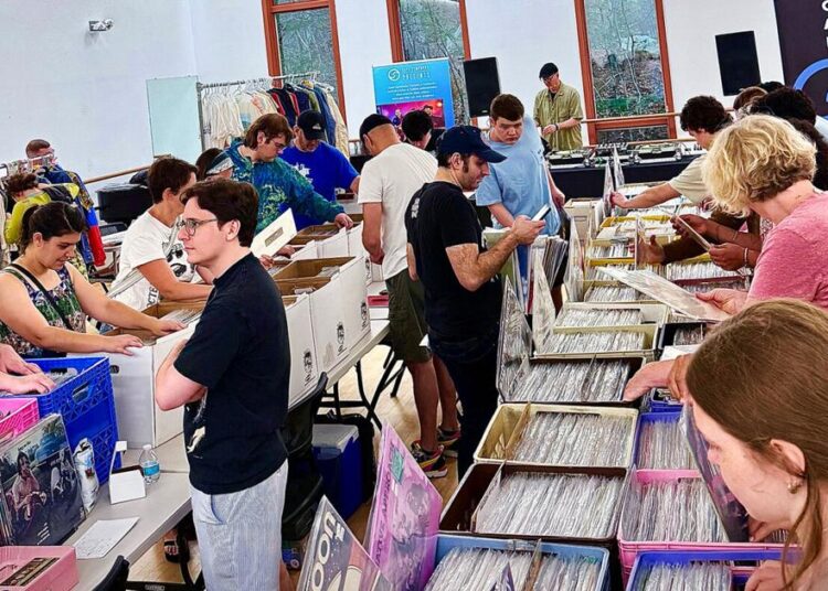 Cape Cod Record Fair Is Returning to Falmouth | Arts & Entertainment