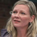 Leigh Wainscott talking to Jeffrey Manchester in Roofman