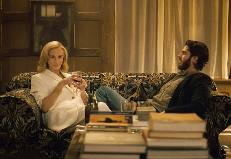 Julia Roberts, left, and Andrew Garfield.