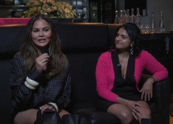 Chrissy Teigen and stars step up for the service industry in NYC – NBC New York