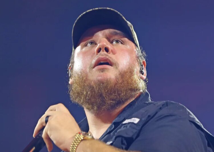 Could Luke Combs' Lambeau concert be the start of more stadium events?
