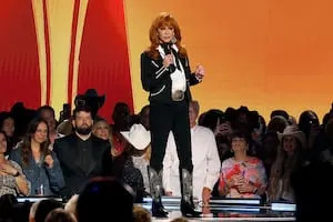 Country music icon Reba McEntire to host ‘Christmas in Rockefeller Center’ special on Channel 11