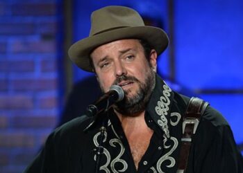 Country music star shares update with fans after cancer diagnosis - Celebrity News - Entertainment