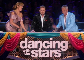 abc Carrie Ann Inaba, Derek Hough, and Bruno Tonioli on 'Dancing with the Stars'