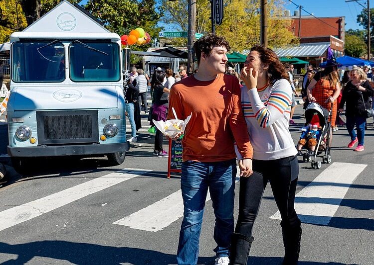 Food trucks and a dog show are a part of Hillcrest HarvestFest this weekend along Kavanaugh Boulevard in Little Rock's Hillcrest neighborhood.
(Special to the Democrat-Gazette)