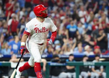 Eight free agent outfielders the Royals should pursue this winter