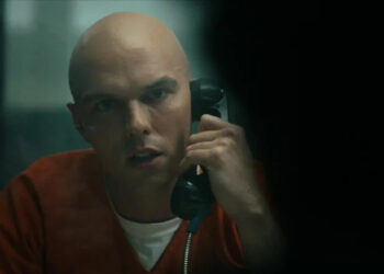 Lex Luthor talking through the phone on "Peacemaker" (2022-present)
