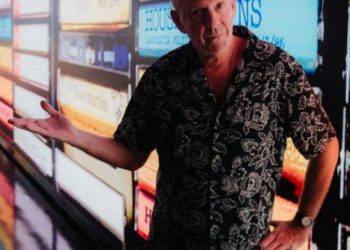 Fatboy Slim celebrates 40 years in music with new book launch - Music News