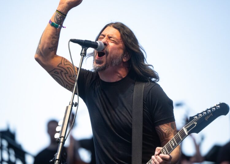 Foo Fighters Tease New Music: 'About To Take Flight'