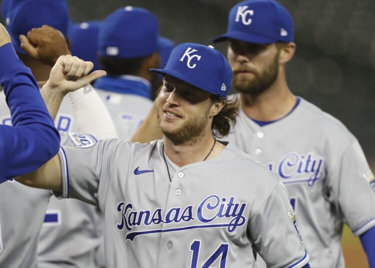 Former Royals outfielder and all-time MLB personality announces his retirement