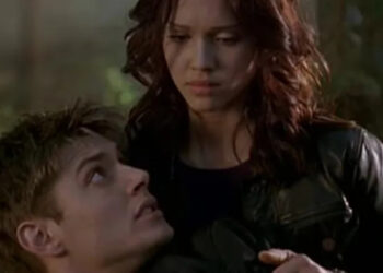 Jessica Alba's Max with William Gregory Lee's Zack in Dark Angel