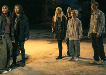 Keeya King as Annabeth Moreau, Jaz Sinclair as Marie Moreau, Maddie Phillips as Cate Dunlap, Derek Luh as Jordan Li, Lizze Broadway as Emma Meyer, and Asa Germann as Sam standing next to each other in Gen V