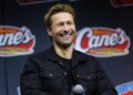 Glen Powell shares classic Hollywood workout trick - Celebrity News - Entertainment