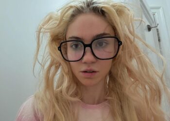 Grimes Adds Onto Ongoing Tattoo Collection, Unveils Massive Ink on Face – Star Magazine