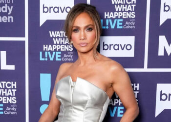 Charles Sykes/Bravo Jennifer Lopez on 'Watch What Happens Live'