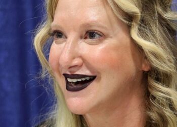Hear 'Six of Crows' author talk about her YA fantasy series | Entertainment/Life