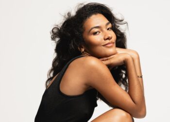 How Olivia Dean's last Australia visit helped shape her new album 'The Art Of Loving'