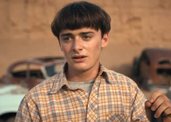 Will in the desert on stranger things season 4.