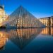 A robbery unfolded inside the Louvre’s legendary Galerie d’Apollon, home to France’s most prized crown jewels.
