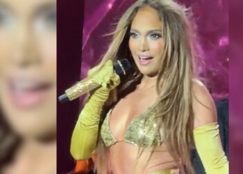 JLo and Ben Affleck reunite at 'Kiss of the Spider Woman' premiere