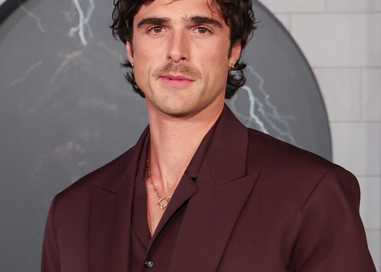 Jacob Elordi Frankenstein Transformation: 42 Prosthetics