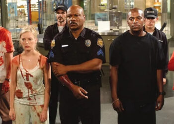The survivors in 2004's Dawn of the Dead covered in blood