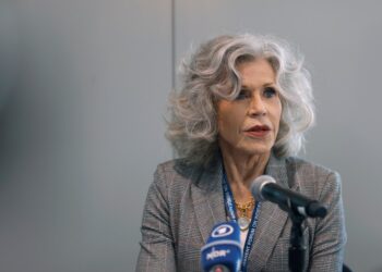 Jane Fonda Relaunches Committee For The First Amendment With 550 Celebrities