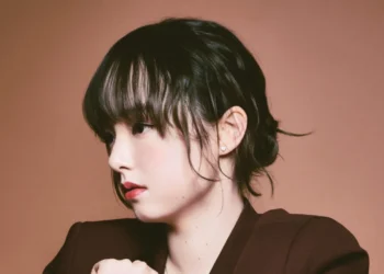 Japanese-Australian Singer Nikki Azura Releases Hopeful New Track “You”