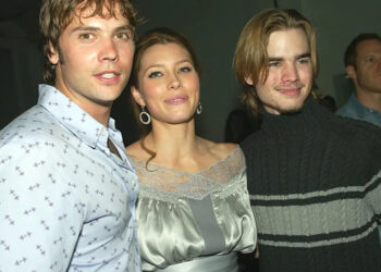 Barry Watson, Jessica Biel and David Gallagher pose at the after-party for "The Texas Chainsaw Massacre."