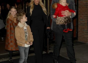Jessica Simpson, Eric Johnson and their children Maxwell Drew Johnson, Ace Knute Johnson and Birdie Mae Johnson.