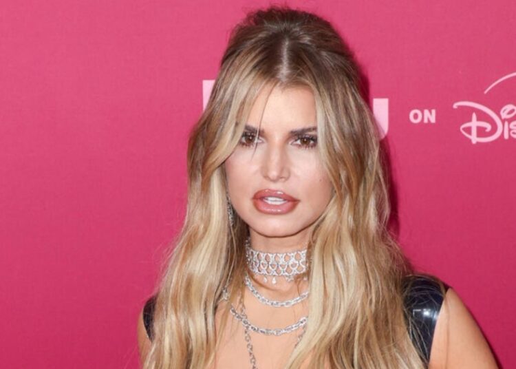 Jessica Simpson's 'Millennial BumpIt' at the 'All's Fair' Premiere
