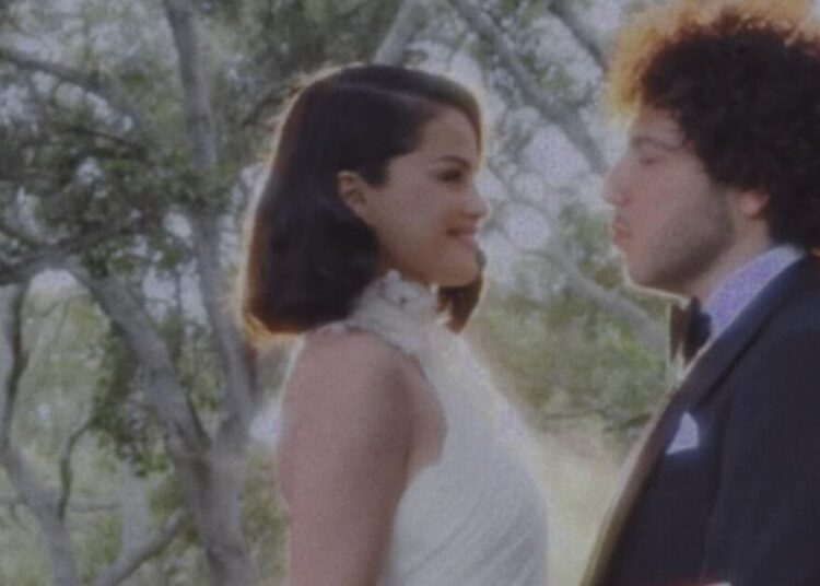 Jeweler on symbolism of Selena Gomez’s bridal jewels post-wedding - Celebrity News - Entertainment