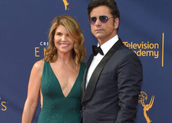 John Stamos Shuts Down Question About Whether He’d Leave His Wife For a Newly Single Lori Loughlin – Star Magazine