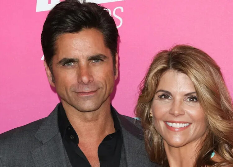 John Stamos wears grey blazer with Lori Loughlin on red carpet