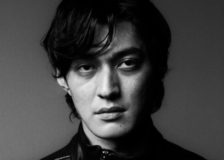 Joji returns with gritty new song ‘PIXELATED KISSES’