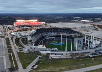 Kansas City Royals news: What does a new county executive mean for a Royals ballpark?
