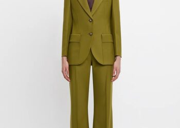 Kate Middleton just rewore her chic Victoria Beckham suit for latest royal engagement - and it's very on trend for autumn