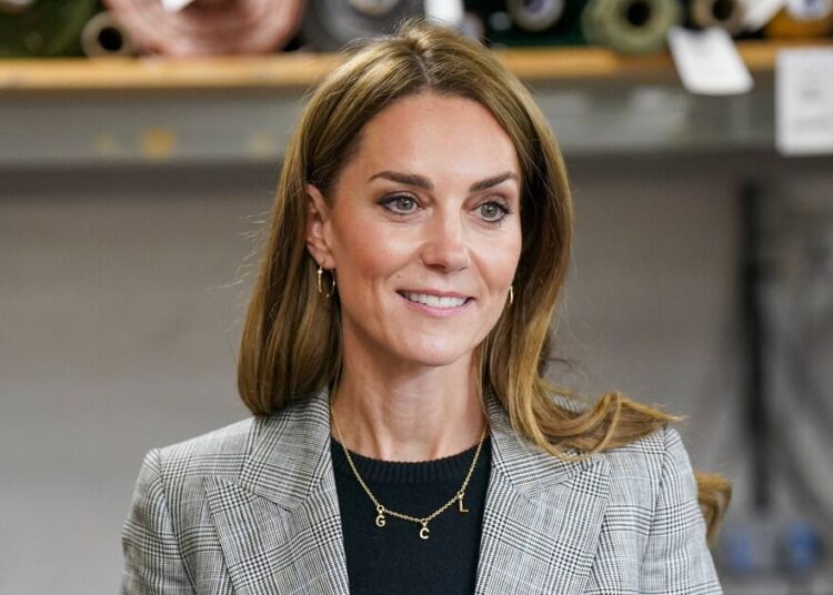 Kate Middleton's 'hidden message' to Harry and Meghan - Celebrity News - Entertainment