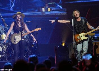 Keith Urban's guitarist Maggie Baugh has whipped her fans into a frenzy by sharing a song with very telling lyrics, as she and Nicole Kidman's ex fuel romance rumours