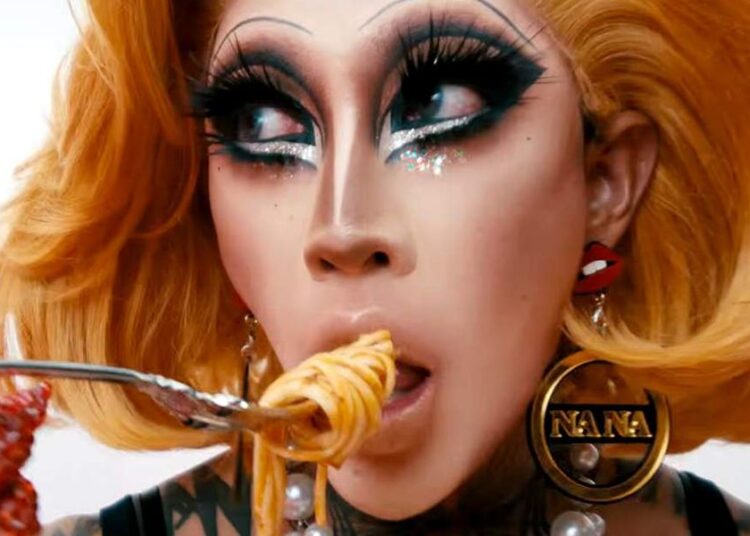 LE SSERAFIM's new music video is a major queer moment in K-pop
