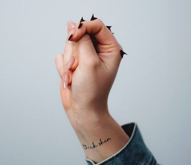 Lauren Spencer Smith Shares New Song "Thick Skin,"