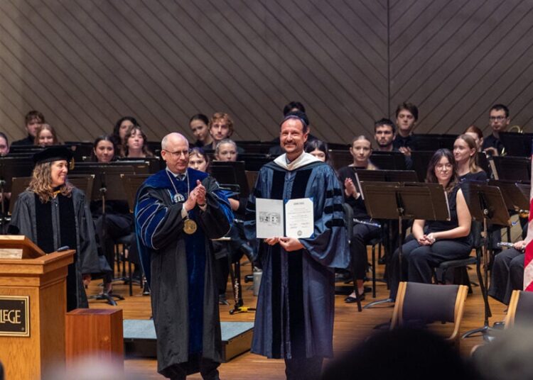 His Royal Highness Crown Prince Haakon of Norway receoves degree of Doctor of Civil Law honoris causa.