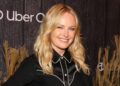 Malin Akerman Dishes on 'The Hunting Wives' Season 2