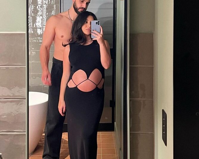 Martha Kalifatidis and Michael Brunelli  met on the sixth season of MAFS.