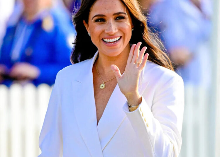 Prince Harry and Meghan Markle announce they will visit Colombia, Montecito, California