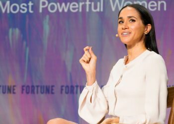 Meghan Markle attends 'powerful women' event after 'non-feminist move' - Celebrity News - Entertainment